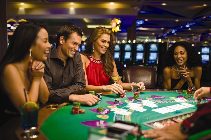3 Lucky Blue Live Casino